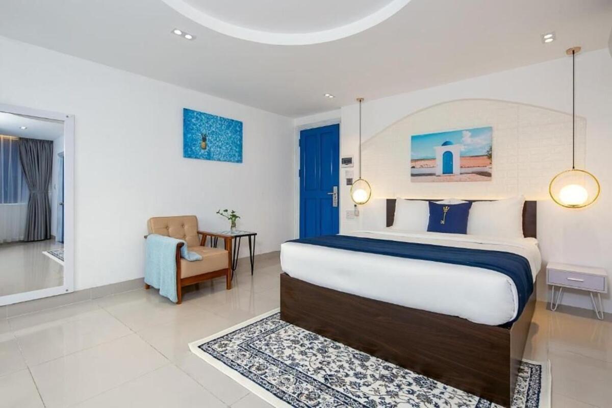 Lucia Beach Hotel Danang Exterior photo